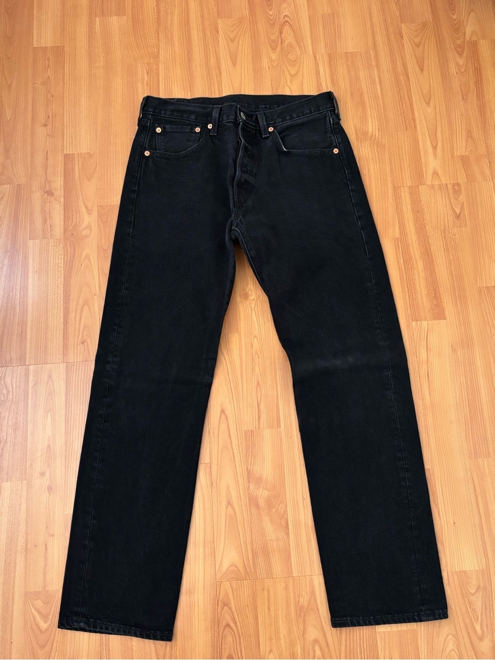 Levi's Men's Black Straight Jeans
